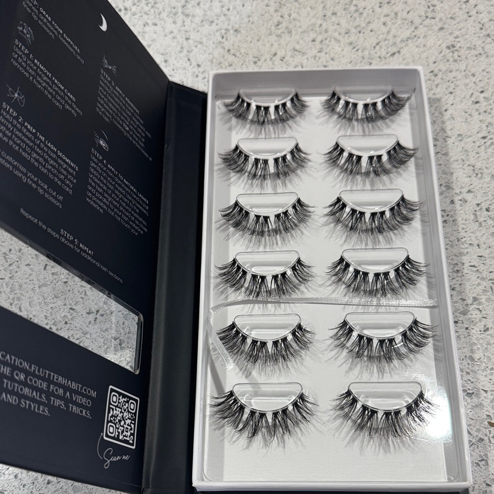 Flutterhabit - Weightless No. 3 - Eyelashes - Picture 2 of 4
